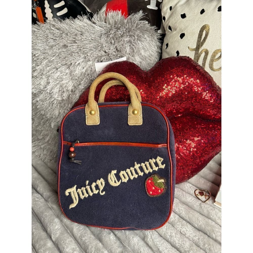 Vintage og juicy couture strawberry velour makeup cosmetic case bag